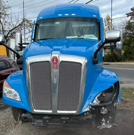 Kenworth front-end collision damage